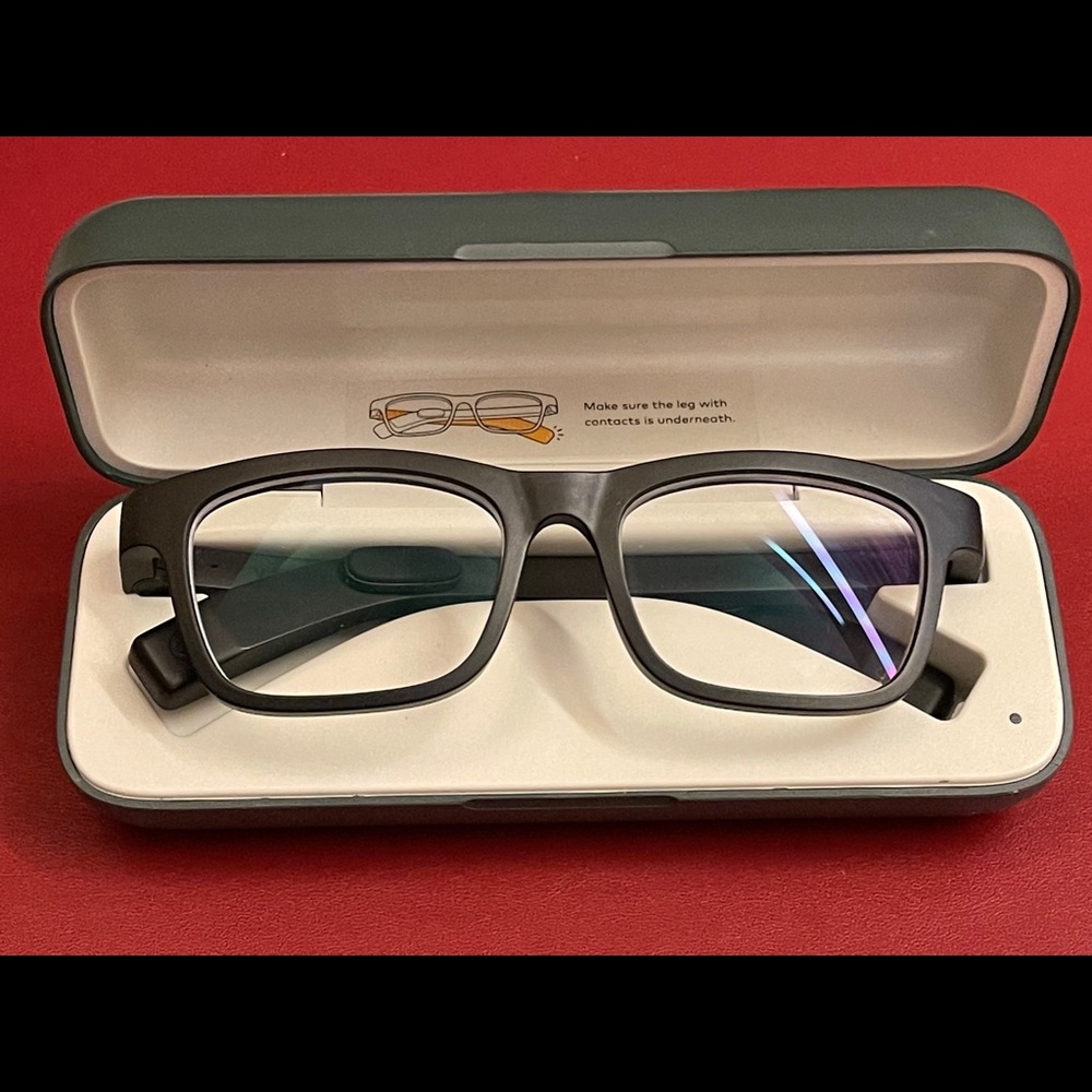 VUE Smart glasses